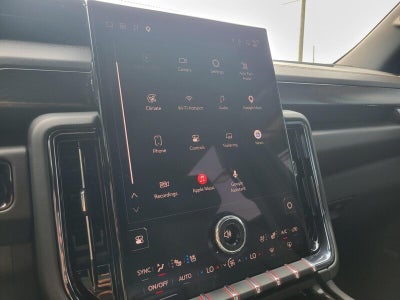 2025 GMC Yukon AT4