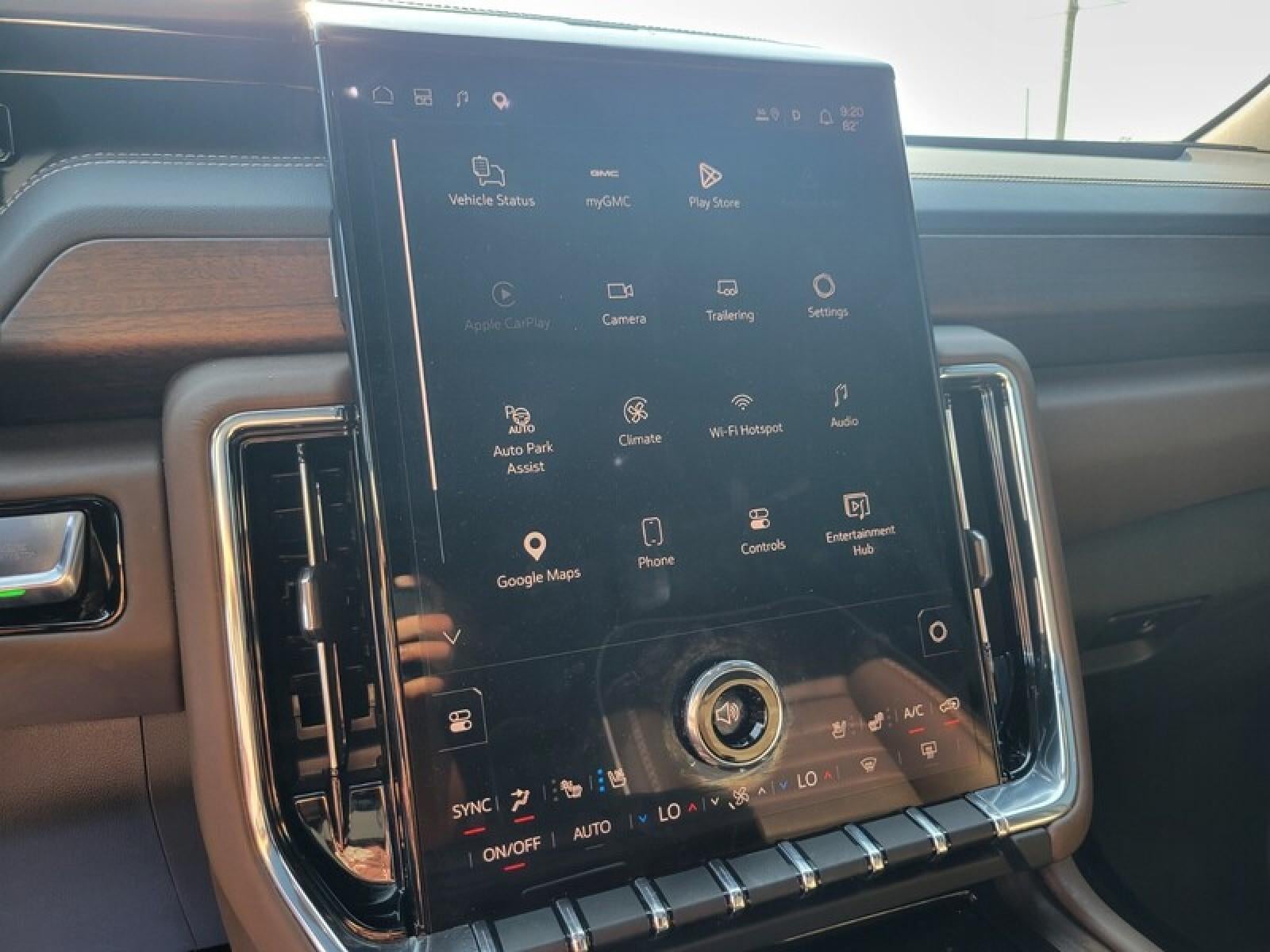 2025 GMC Yukon Denali Ultimate