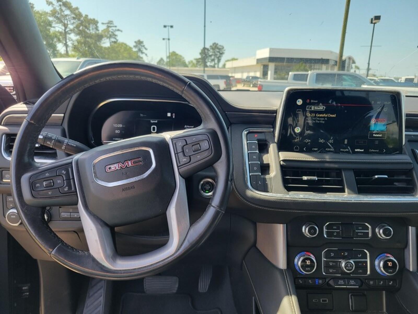2022 GMC Yukon XL SLT