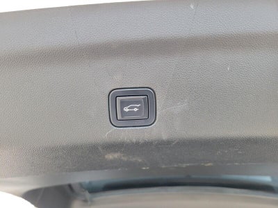 2022 GMC Yukon XL AT4