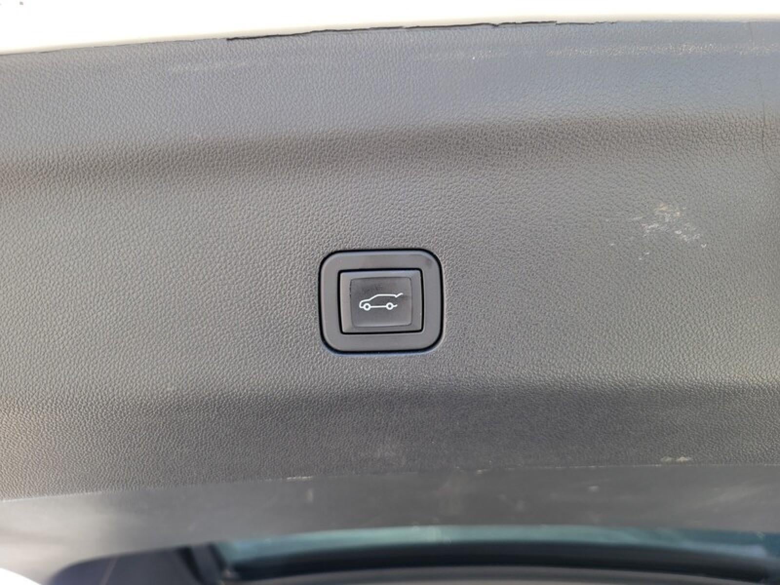 2024 GMC Yukon XL Denali Ultimate