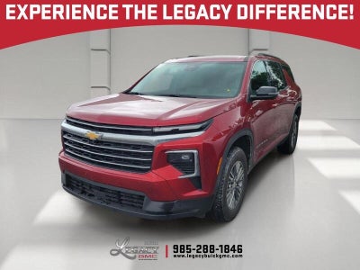 2025 Chevrolet Traverse LT