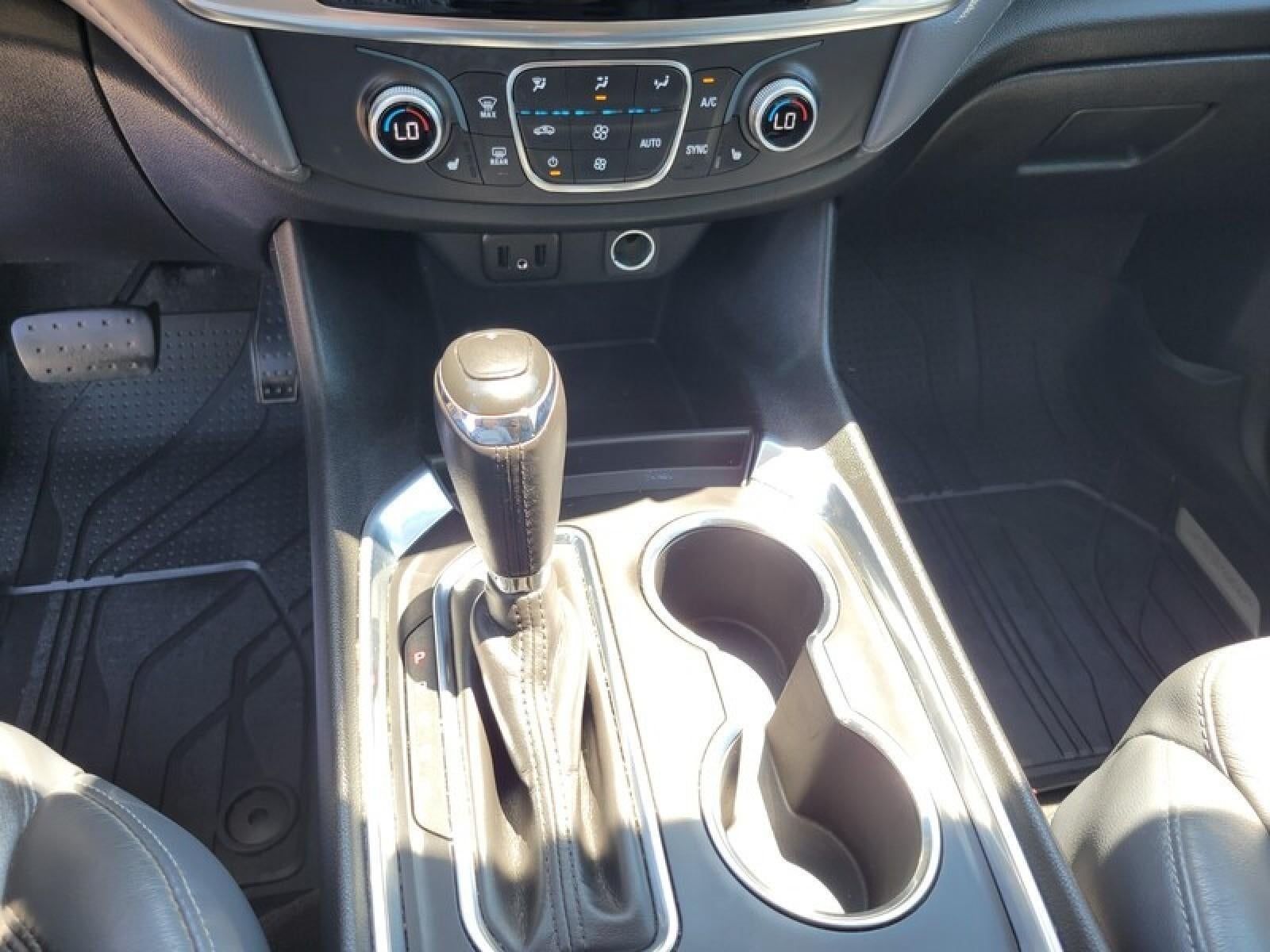 2019 Chevrolet Traverse LT Leather