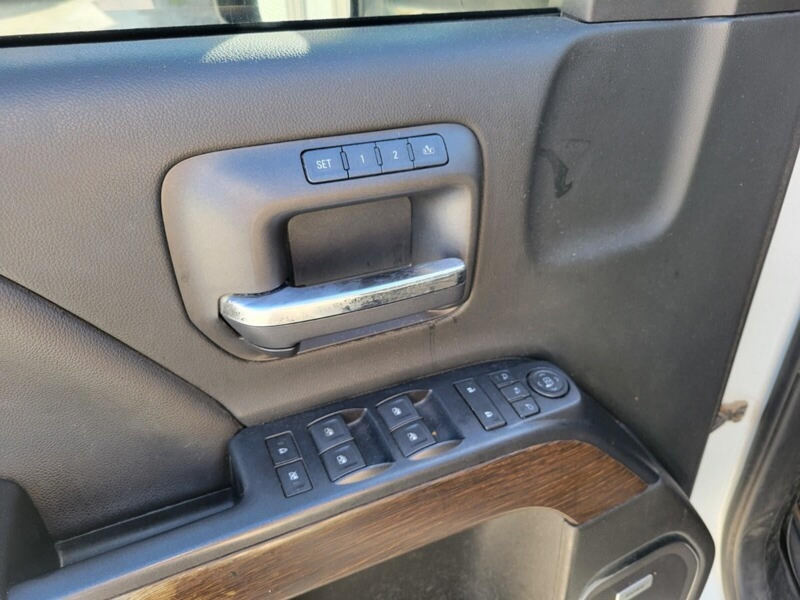 2017 GMC Sierra 2500 HD Denali