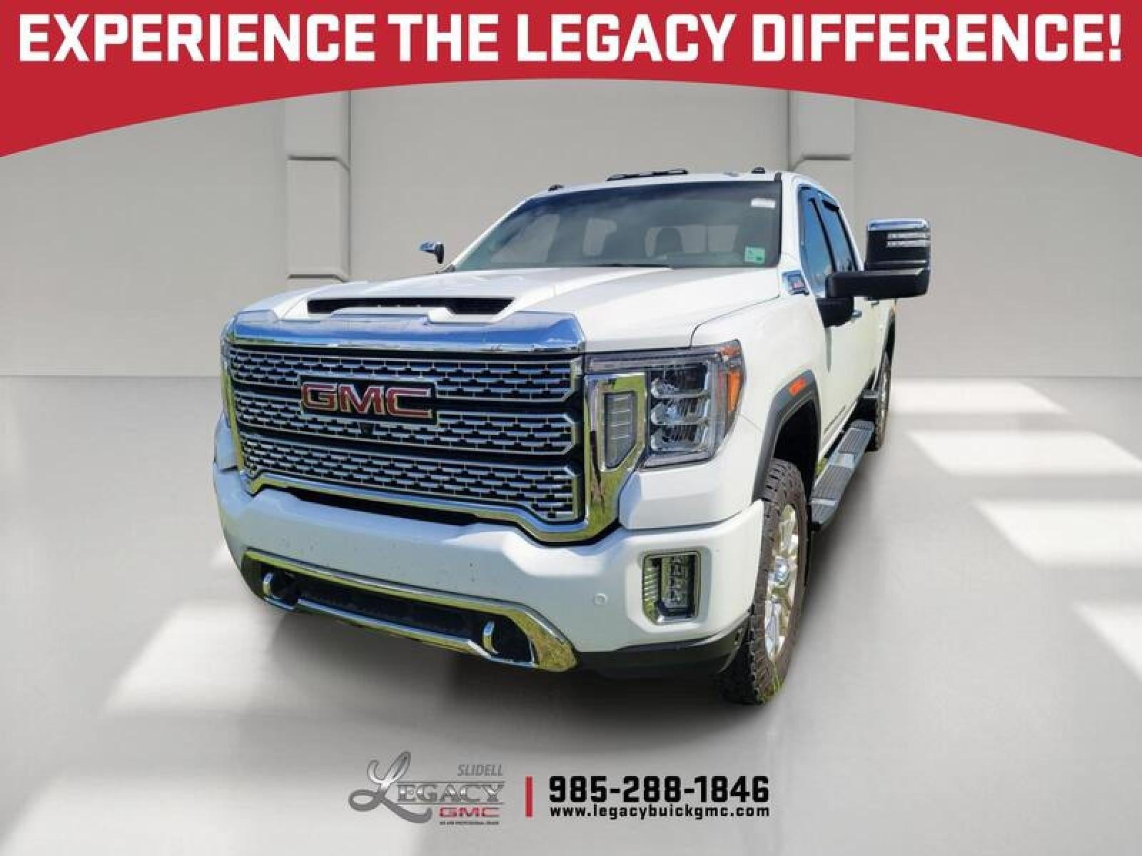 2023 GMC Sierra 4WD Crew Cab Standard Box Denali's photo