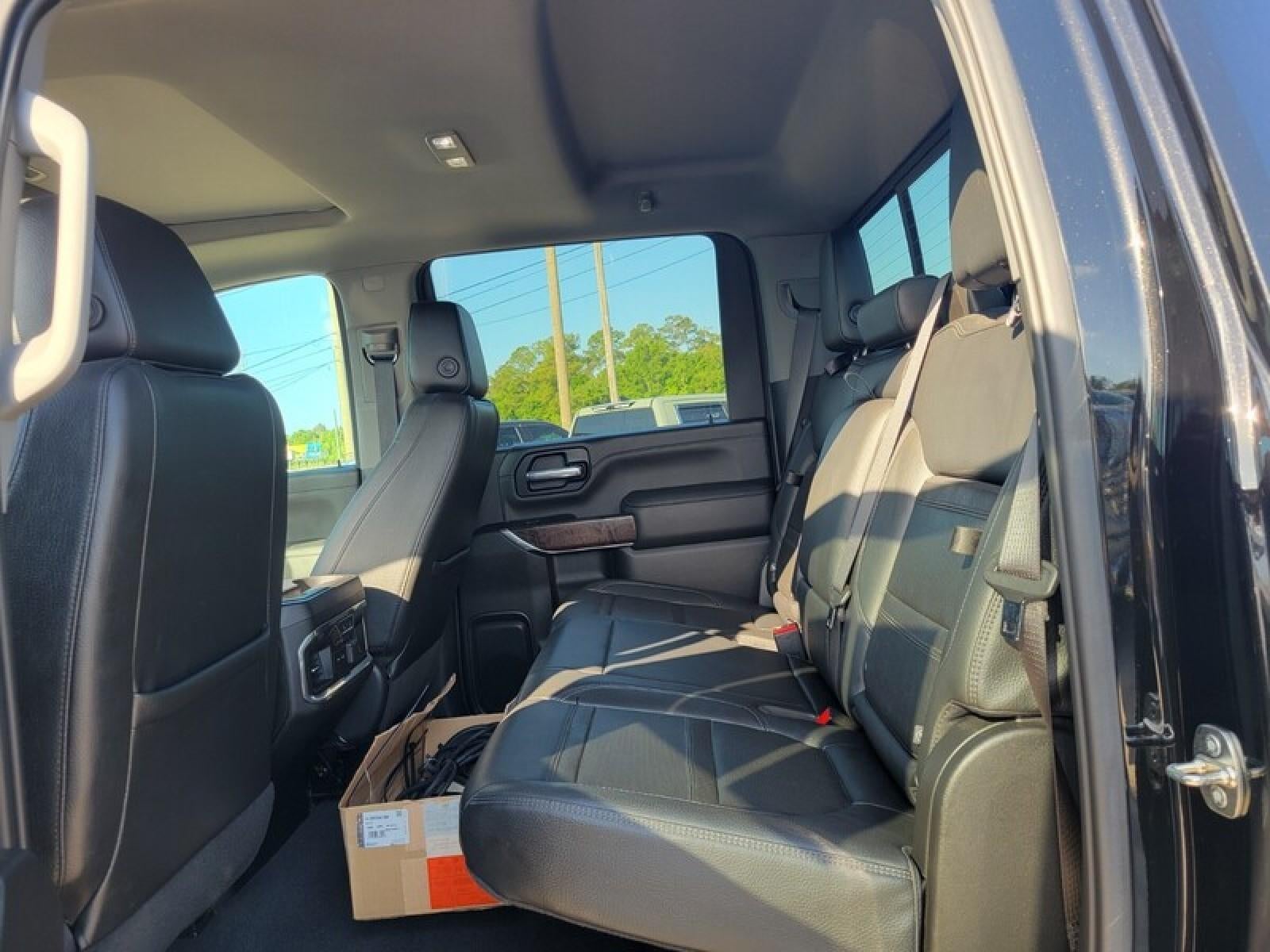 2023 GMC Sierra 3500 HD Denali