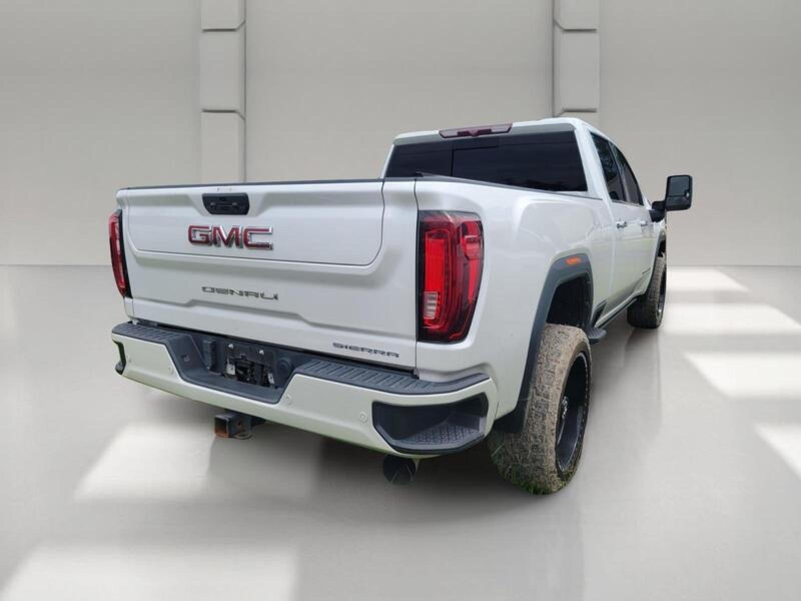 2022 GMC Sierra 3500 HD Denali