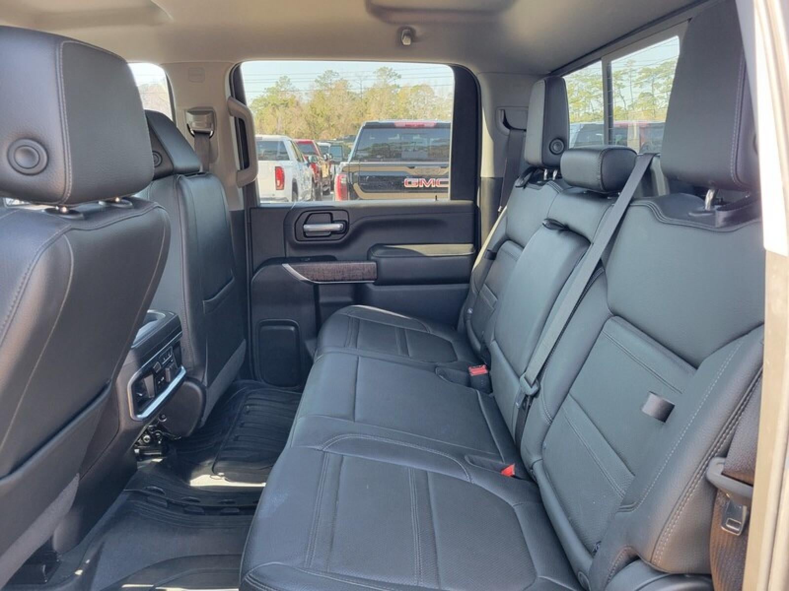 2023 GMC Sierra 3500 HD Denali