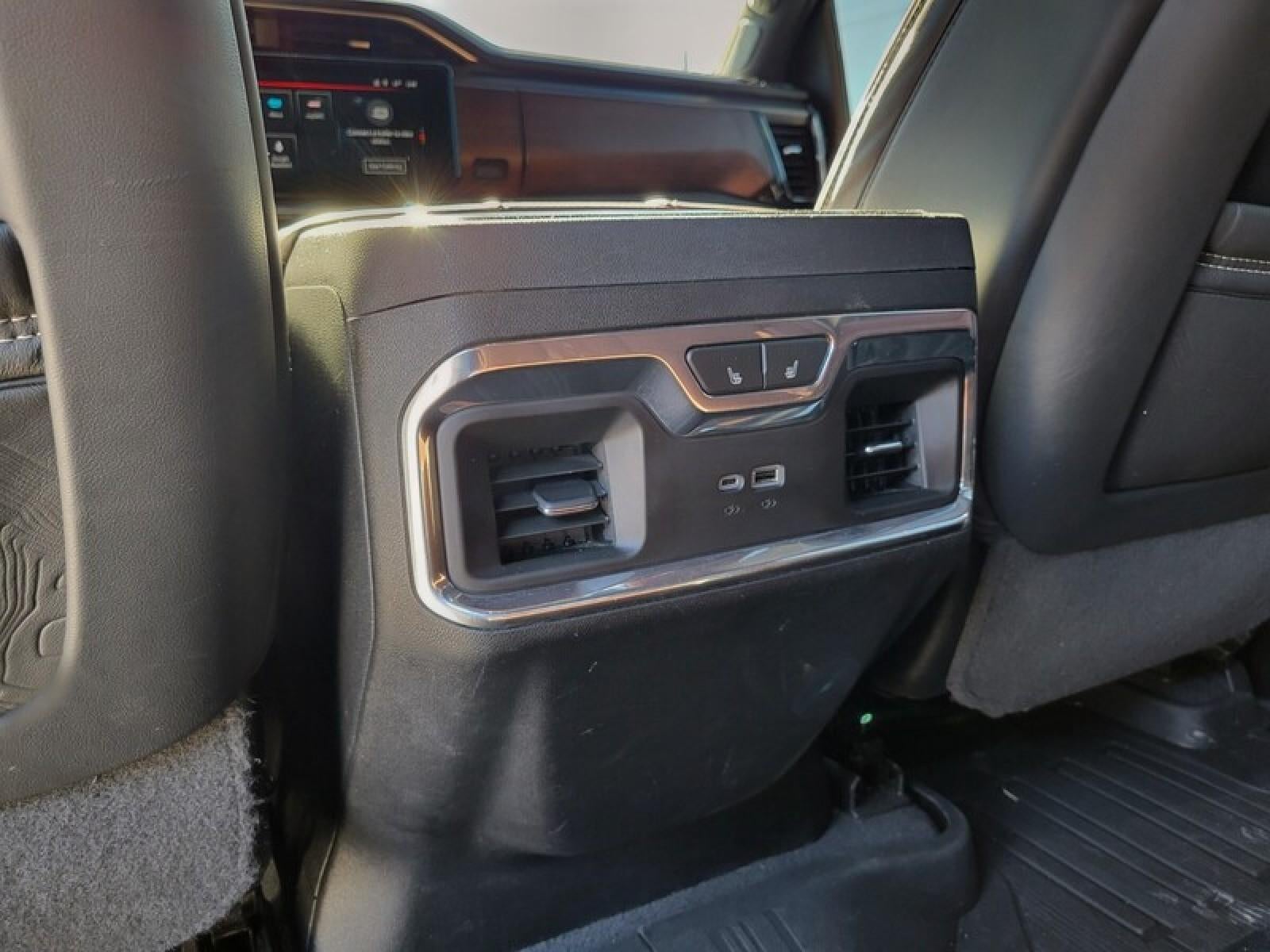 2024 GMC Sierra 3500 HD Denali Ultimate