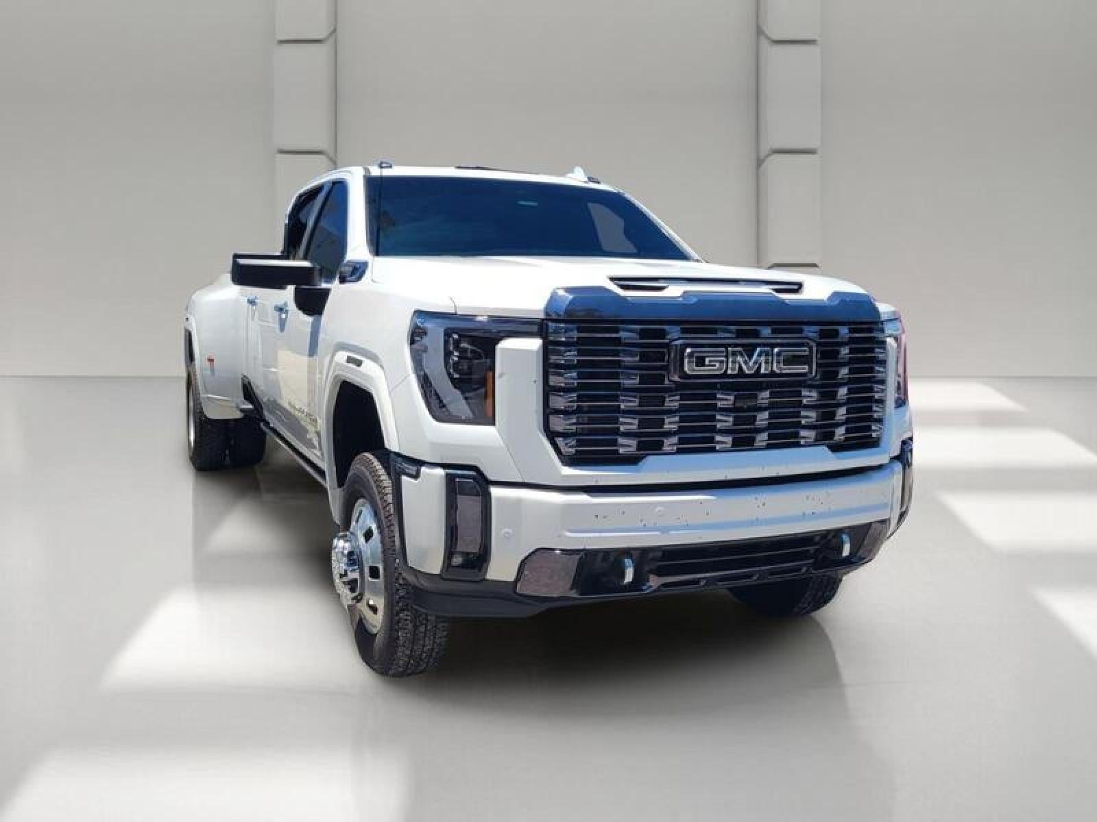 2024 GMC Sierra 3500 HD Denali Ultimate DRW