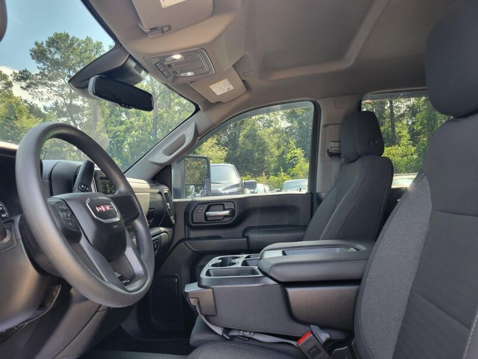 2025 GMC Sierra 2500 HD Pro