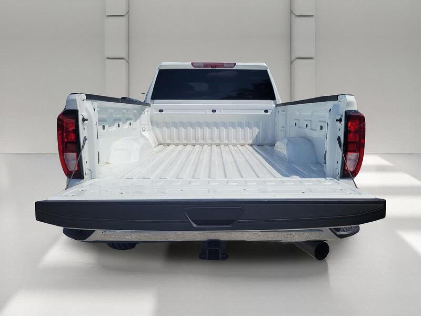 2025 GMC Sierra 2500 HD Pro