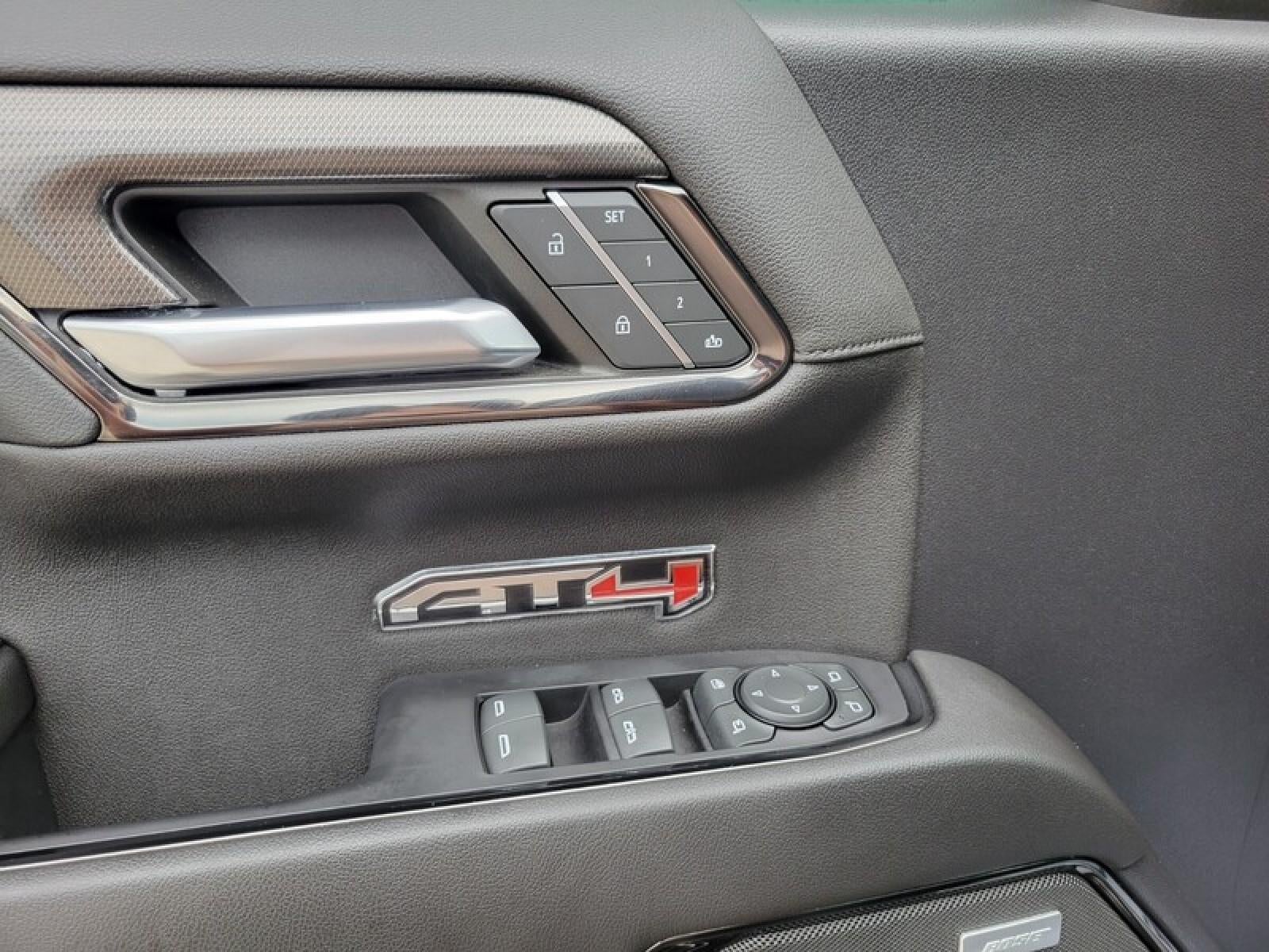 2022 GMC Sierra 1500 AT4