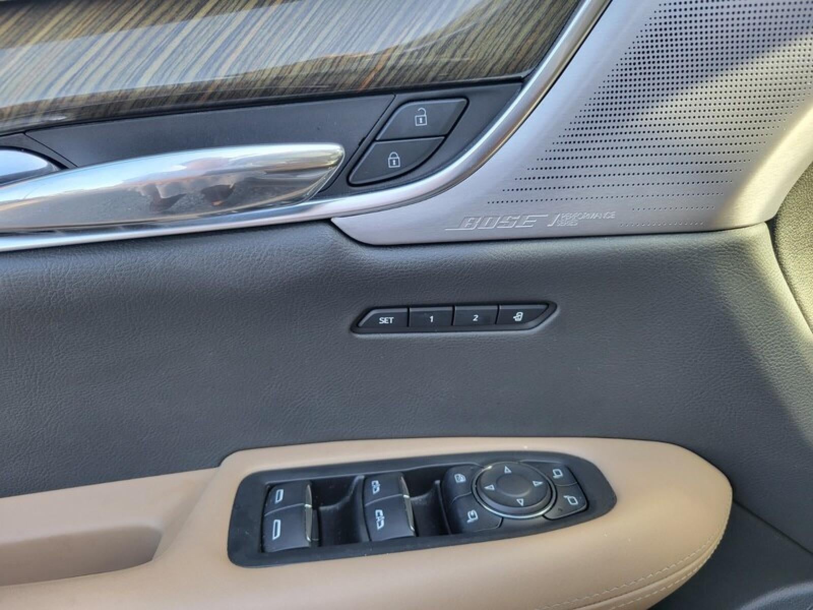 2020 Cadillac XT6 FWD Premium Luxury