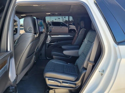 2025 Cadillac Escalade Sport Platinum