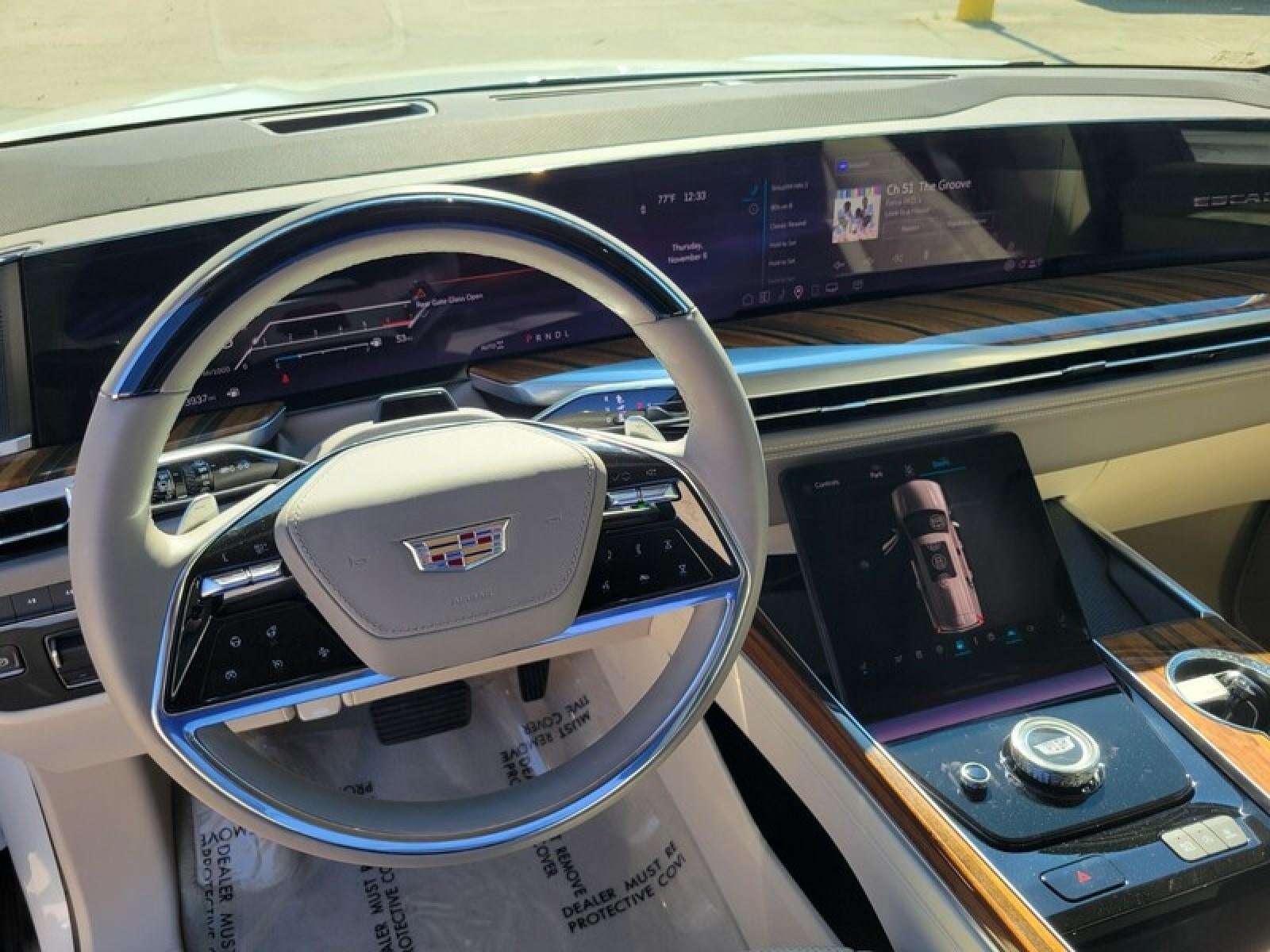 2025 Cadillac Escalade Sport Platinum