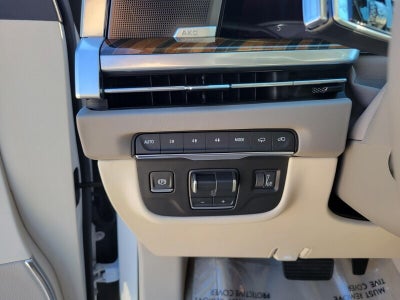 2025 Cadillac Escalade Sport Platinum