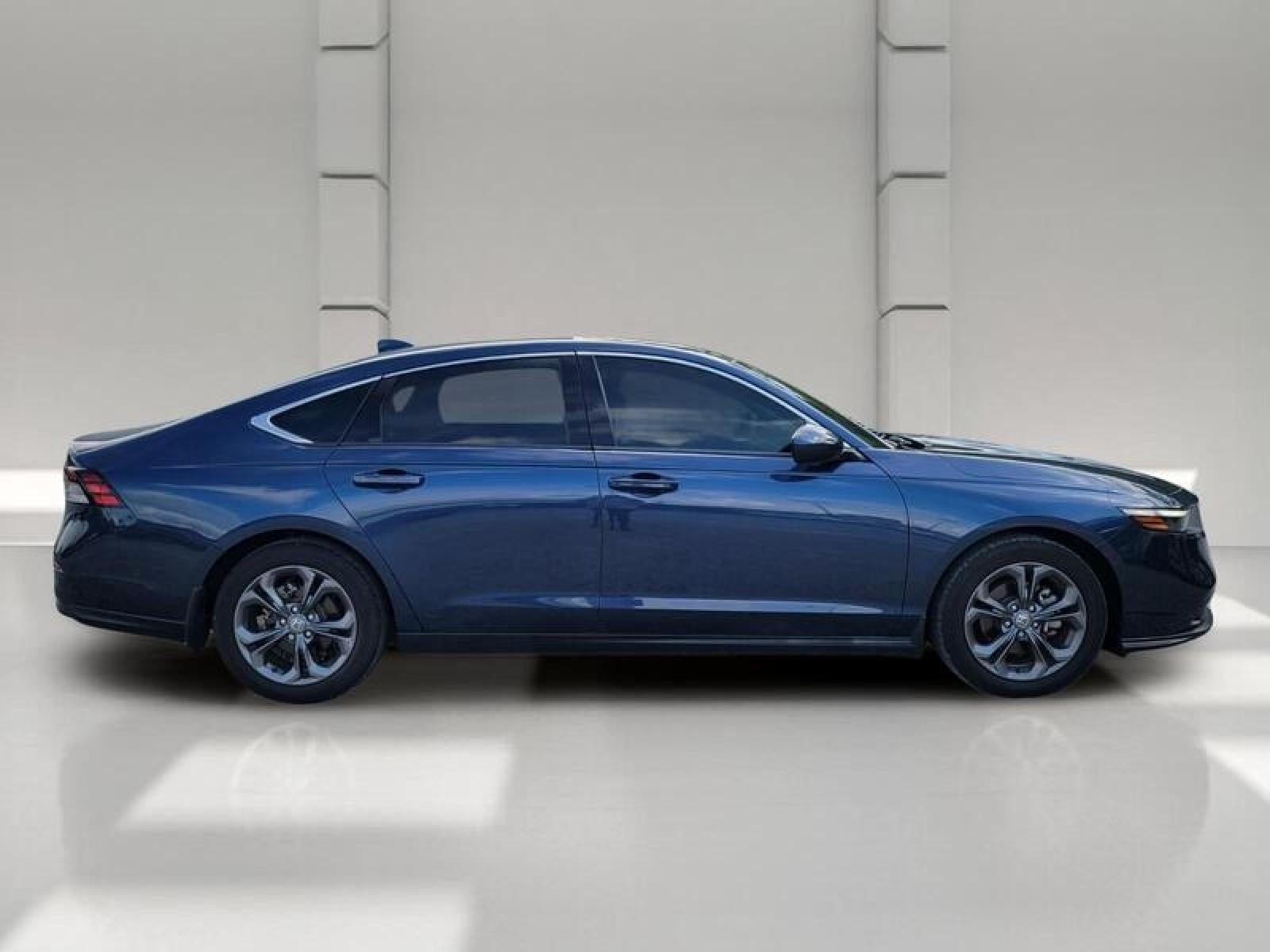 2023 Honda Accord Sedan EX
