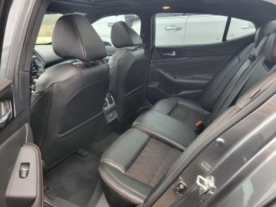 2023 Nissan Maxima SR