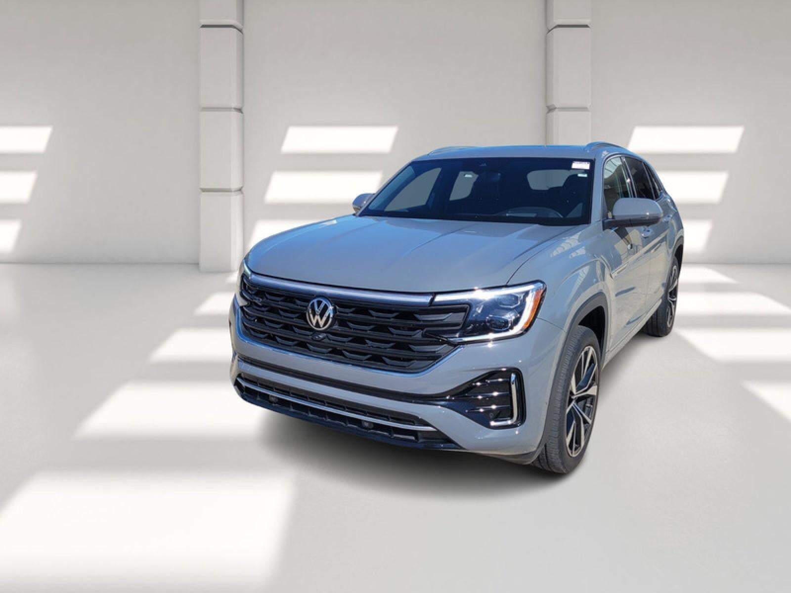 2024 Volkswagen Atlas Cross Sport 2.0T SEL Premium R-Line