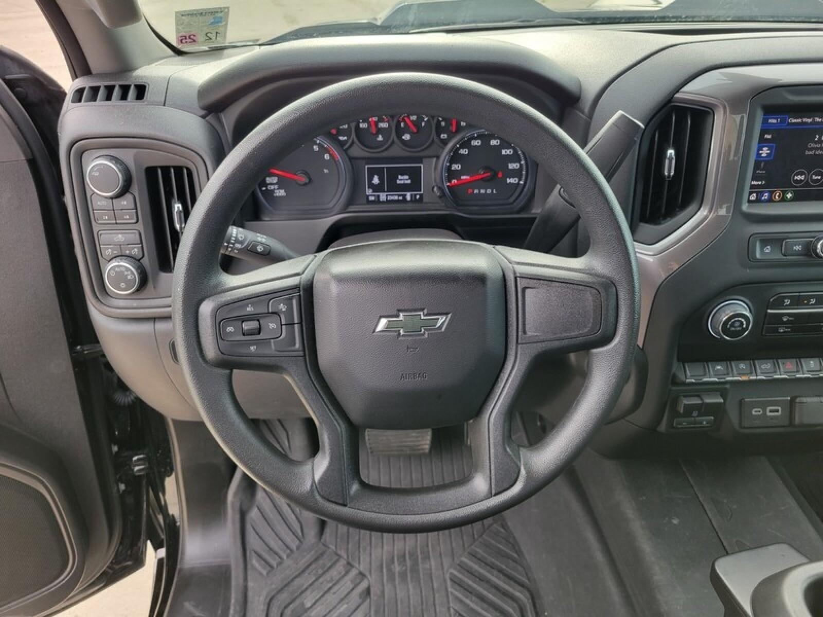 2023 Chevrolet Silverado 1500 Custom Trail Boss