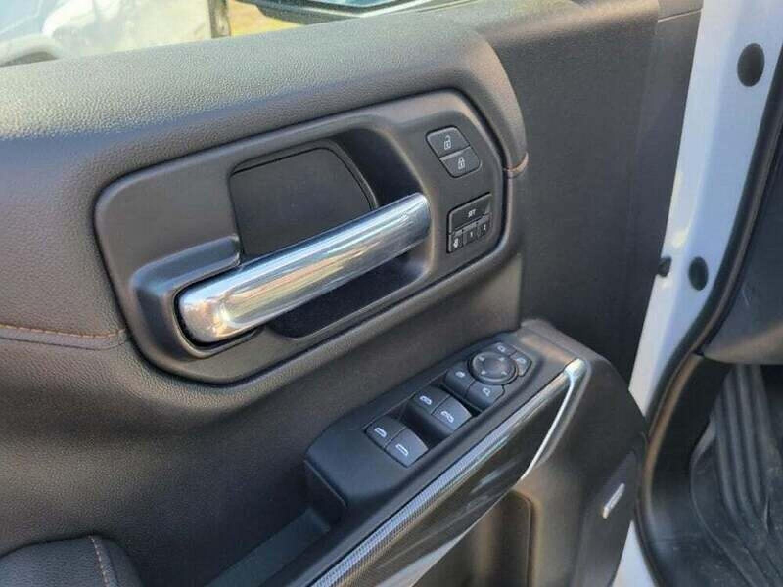 2022 GMC Sierra 1500 Limited AT4