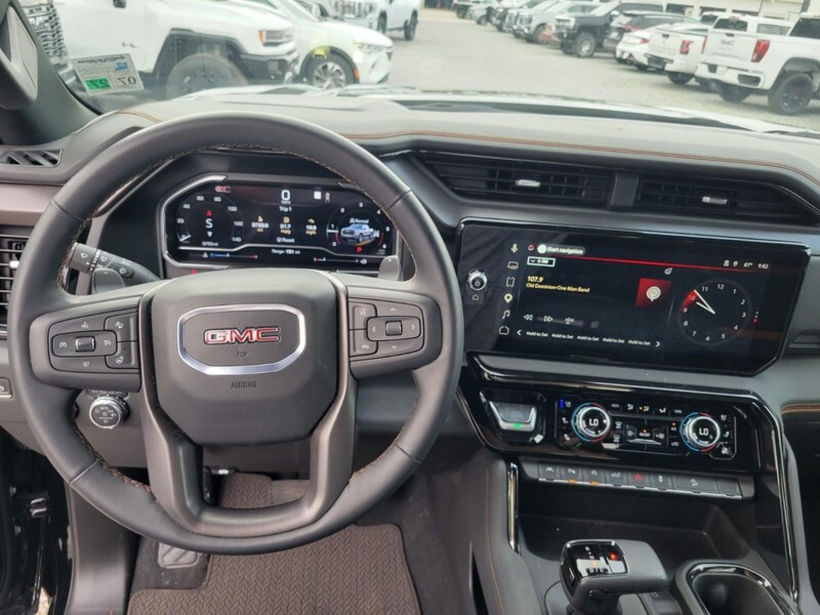 2025 GMC Sierra 1500 AT4