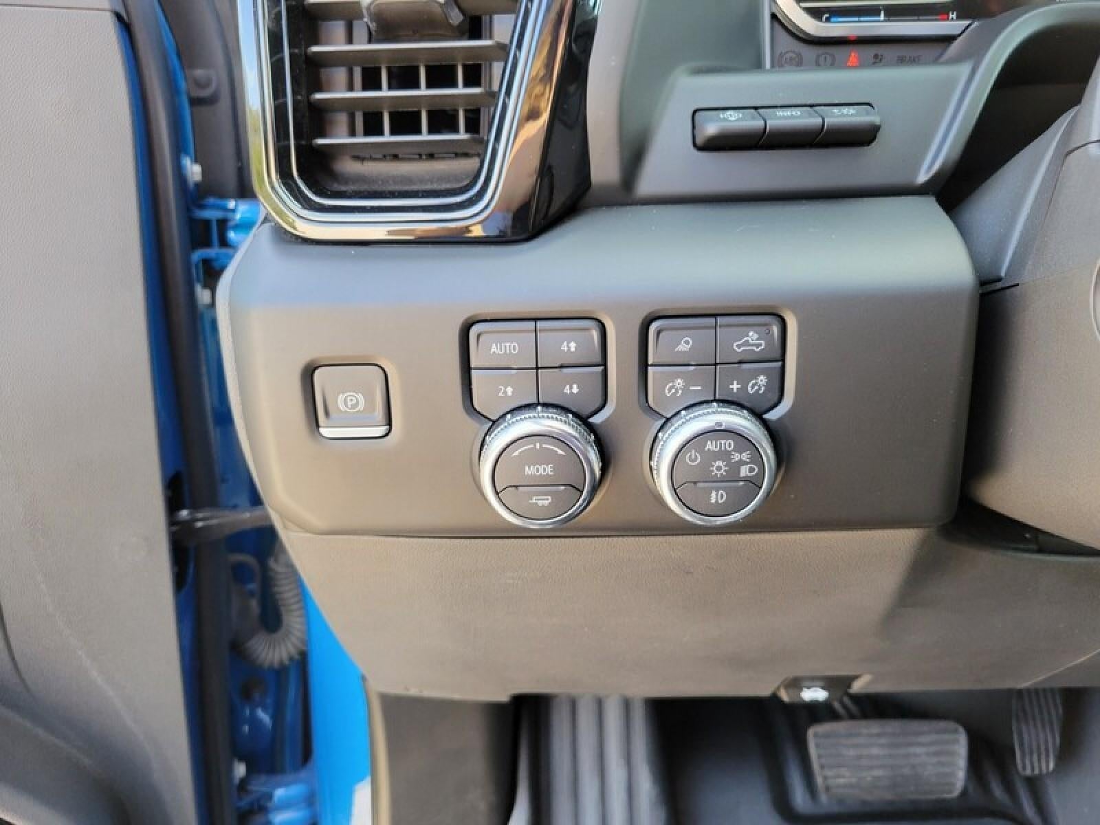 2022 GMC Sierra 1500 AT4X