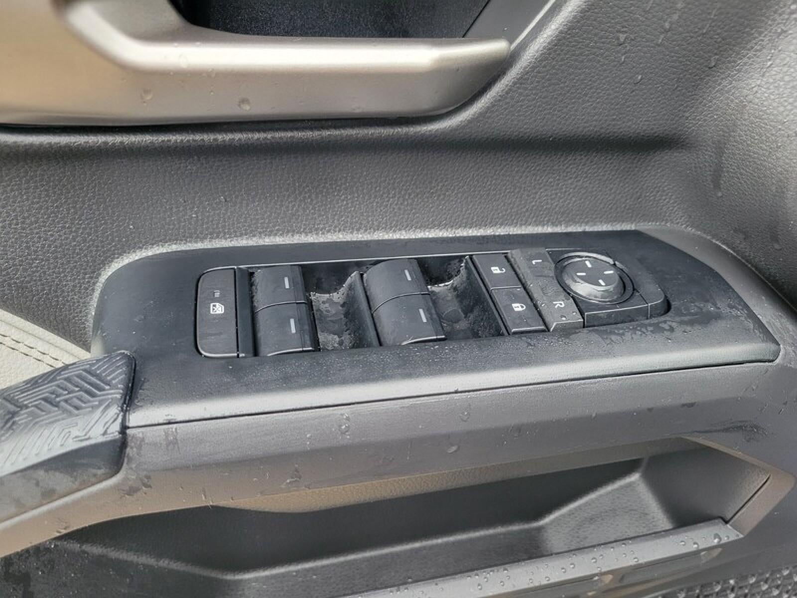 2025 Toyota Tacoma 4WD SR