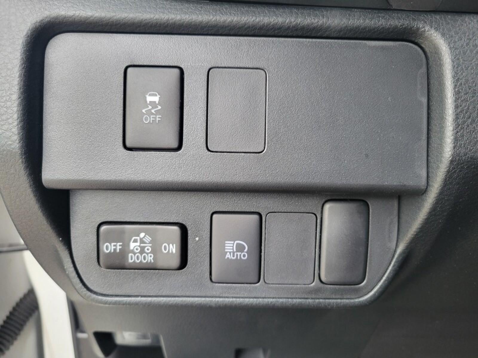 2023 Toyota Tacoma 2WD SR5