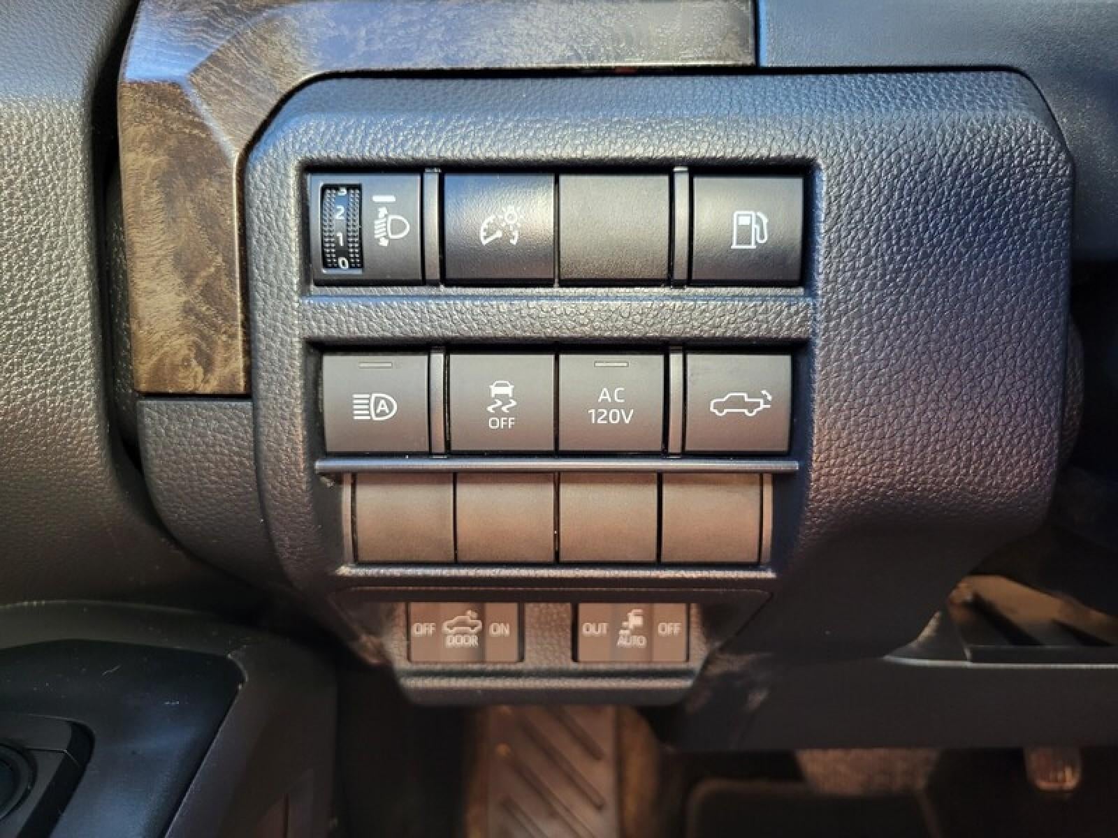 2025 Toyota Tacoma 4WD TRD Sport Hybrid
