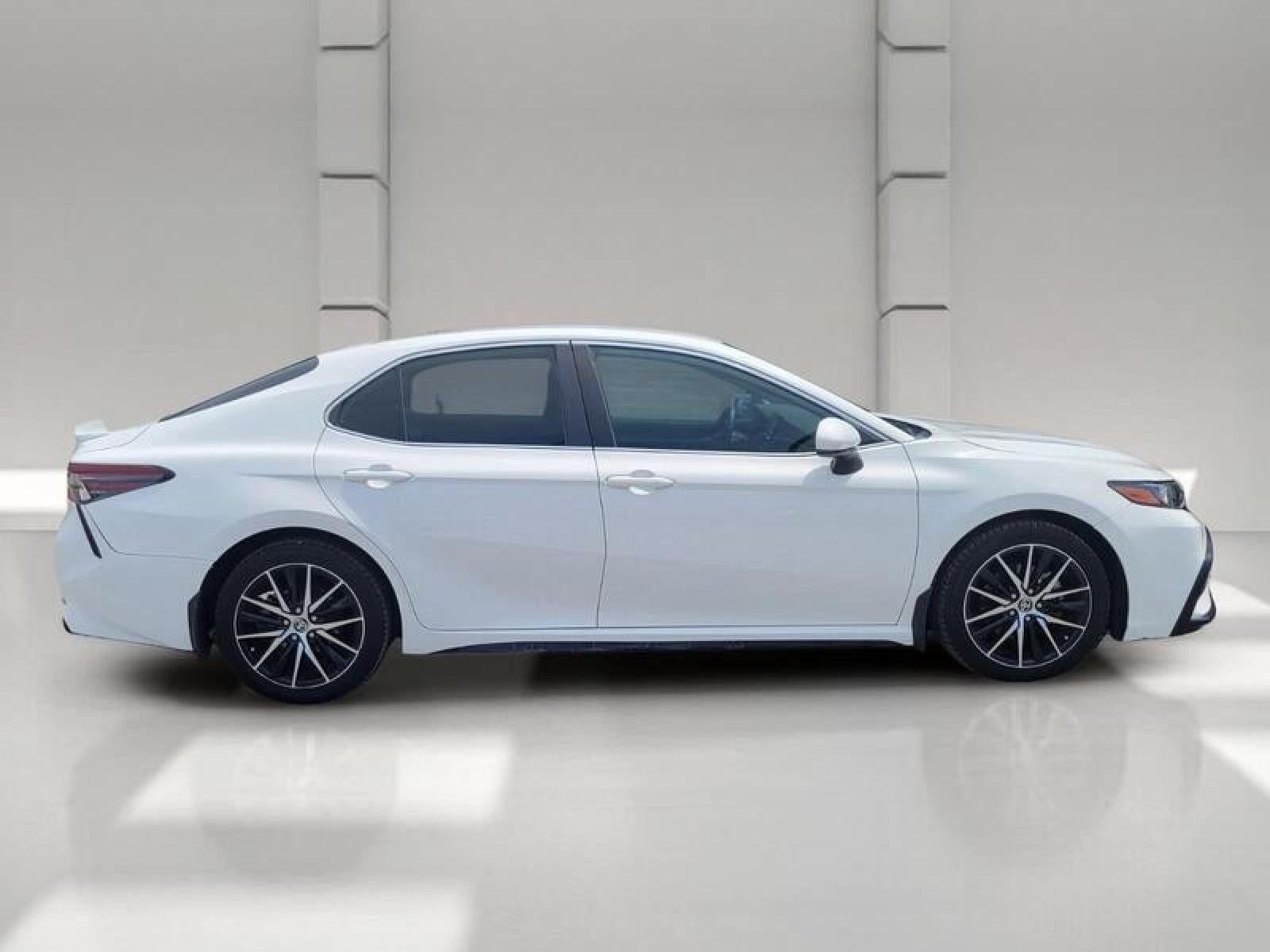 2021 Toyota Camry SE Nightshade
