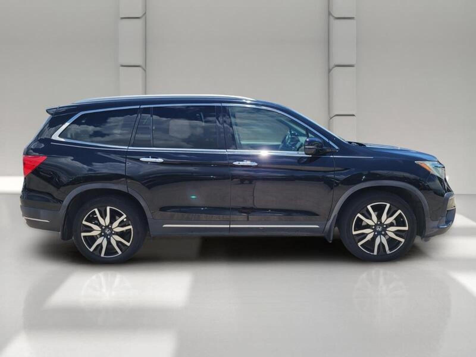 2019 Honda Pilot Touring 7-Passenger