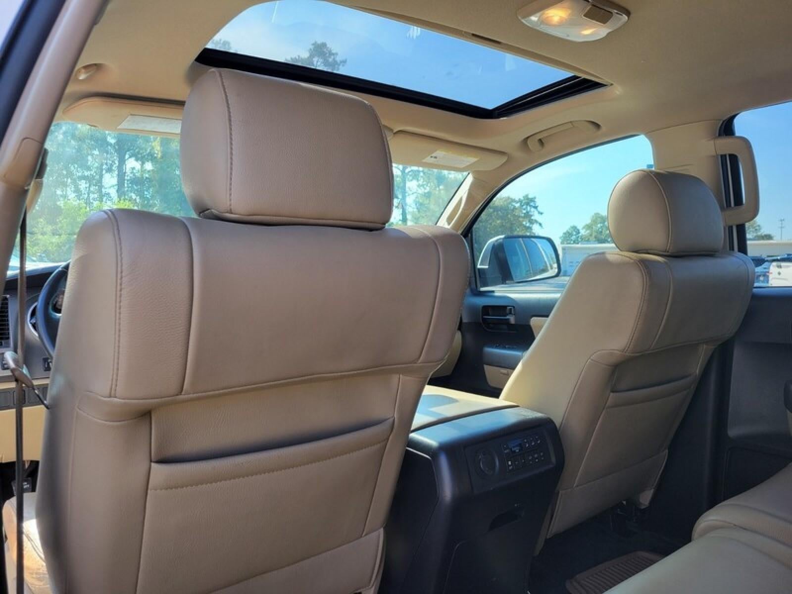 2017 Toyota Sequoia SR5