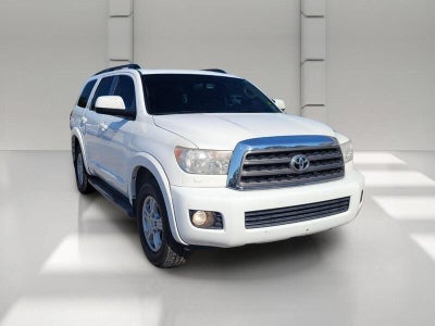 2017 Toyota Sequoia SR5