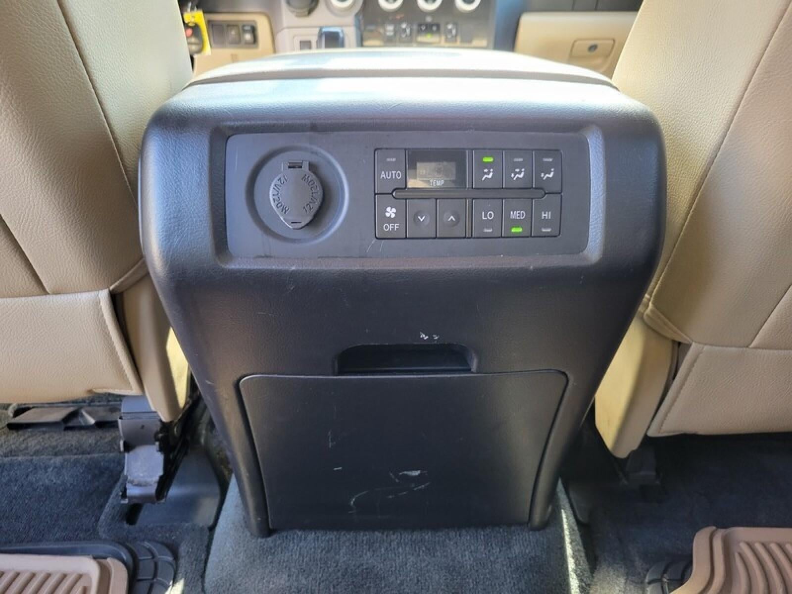 2017 Toyota Sequoia SR5