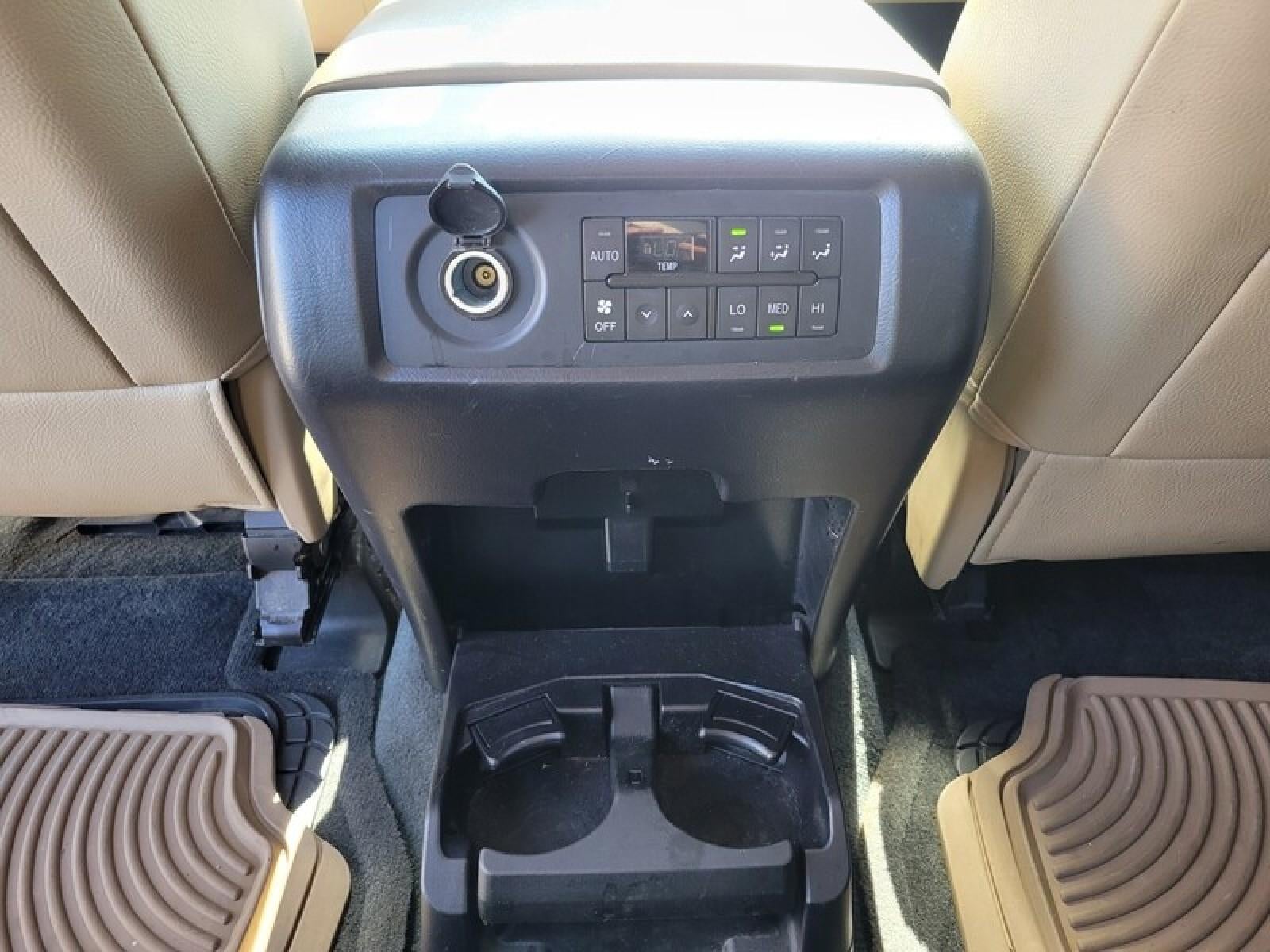 2017 Toyota Sequoia SR5