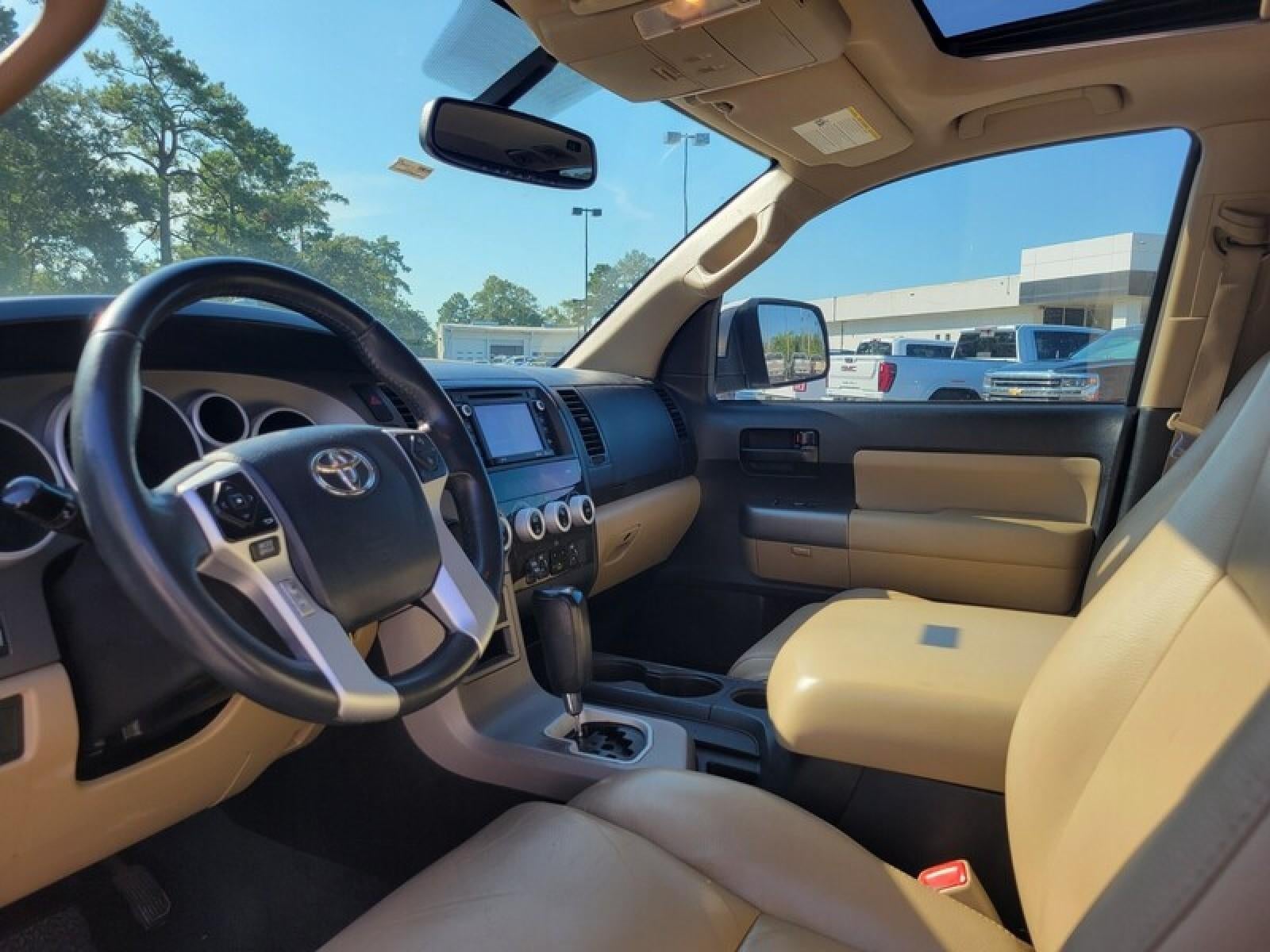 2017 Toyota Sequoia SR5