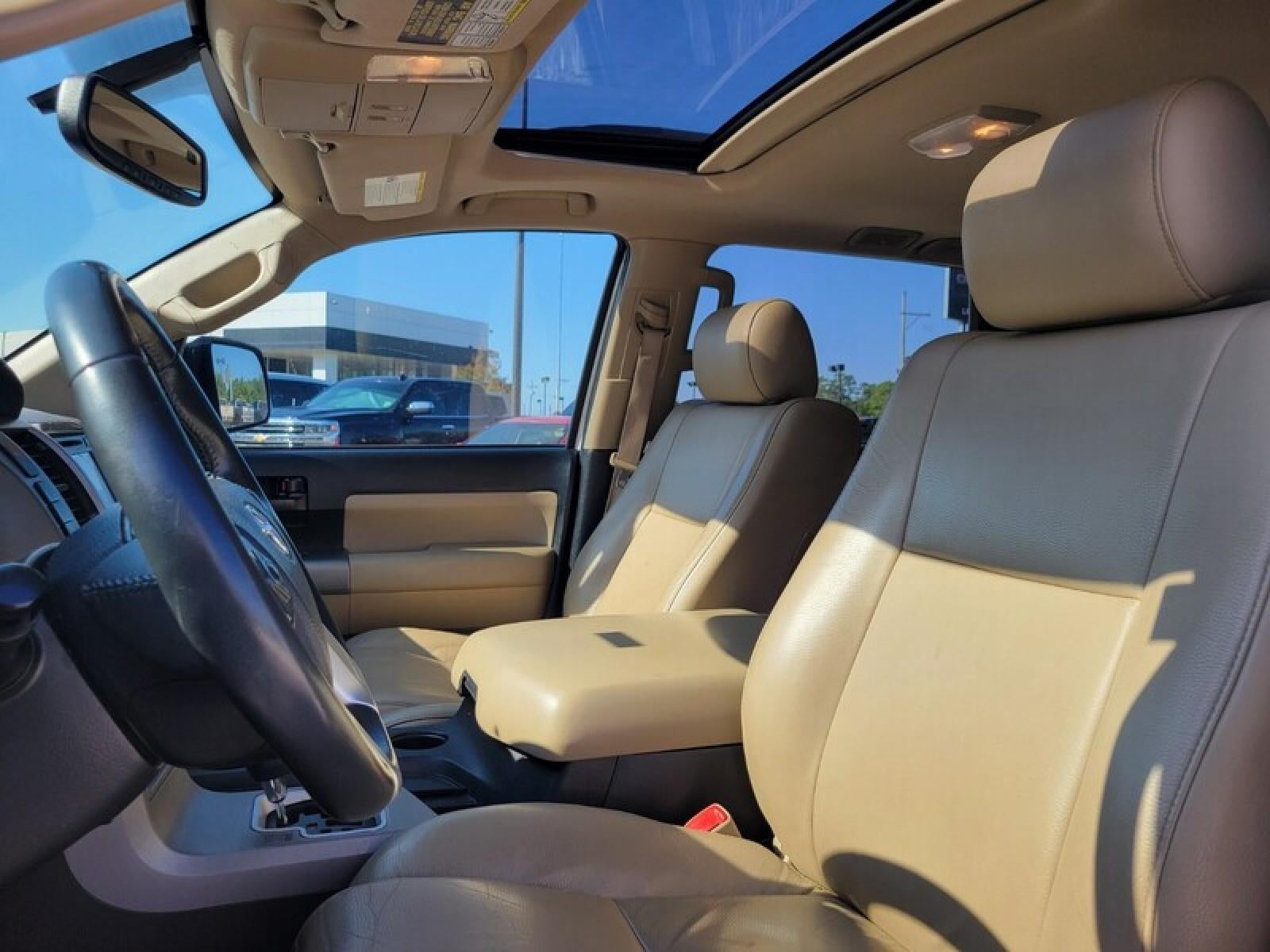 2017 Toyota Sequoia SR5