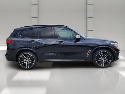 2022 BMW X5 M50i