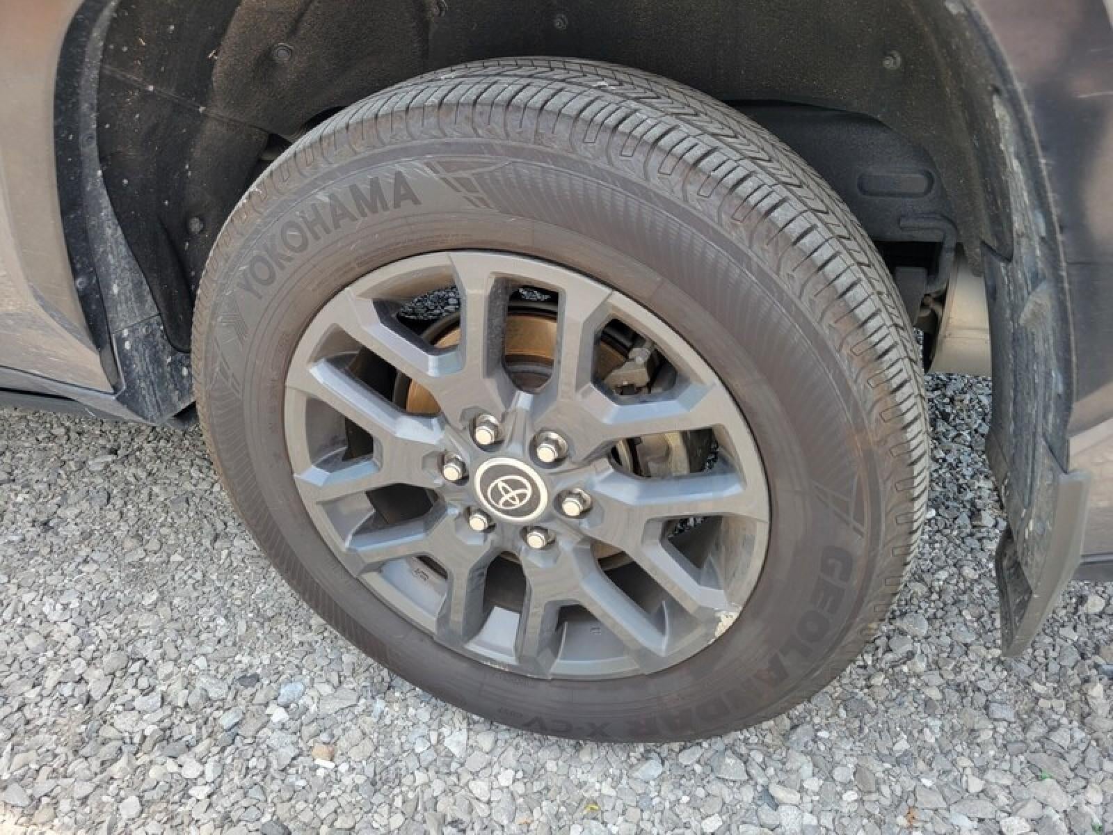 2023 Toyota Sequoia SR5