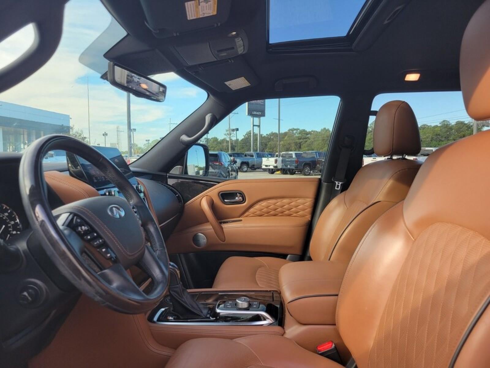 2024 INFINITI QX80 SENSORY