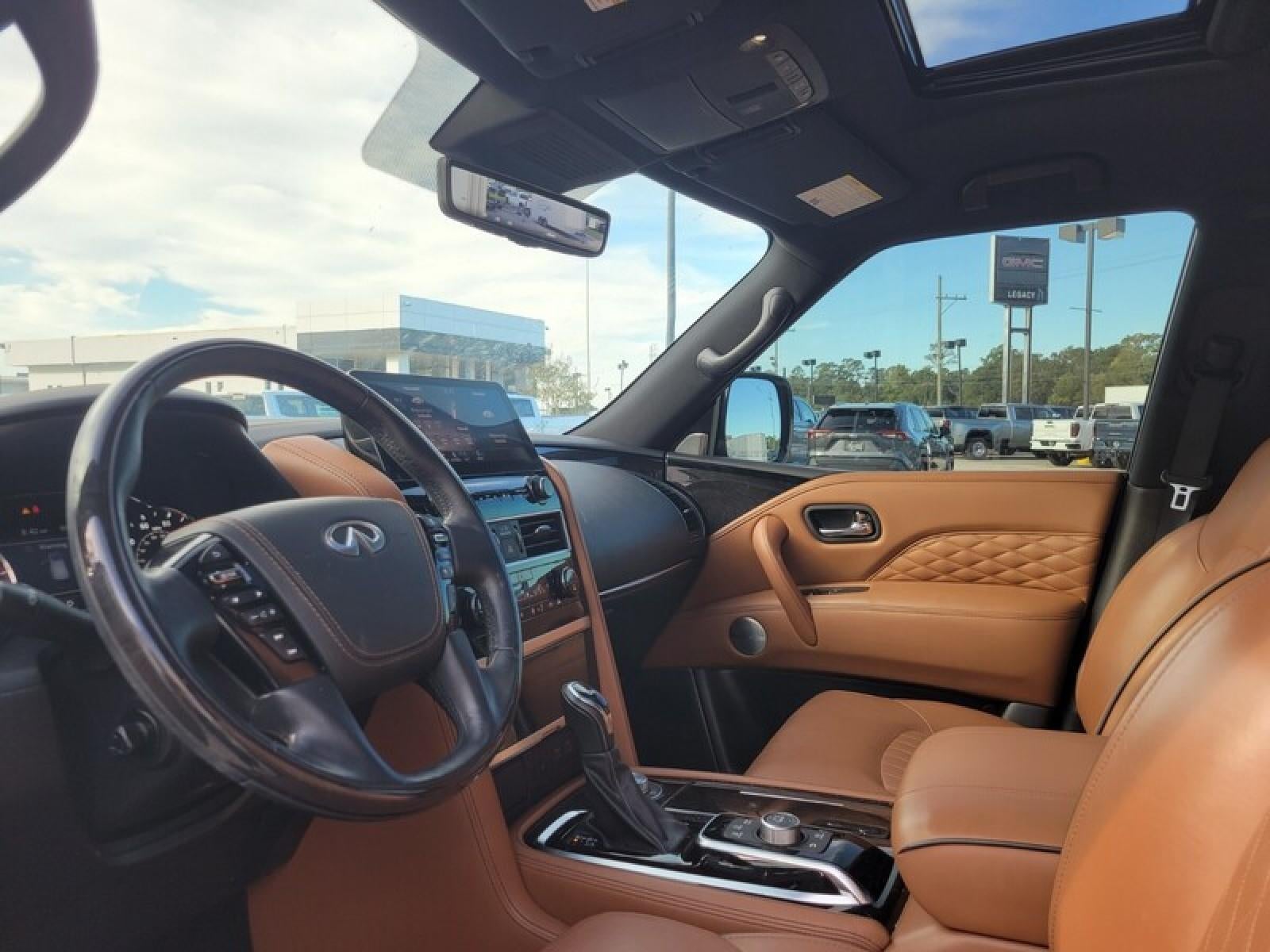 2024 INFINITI QX80 SENSORY