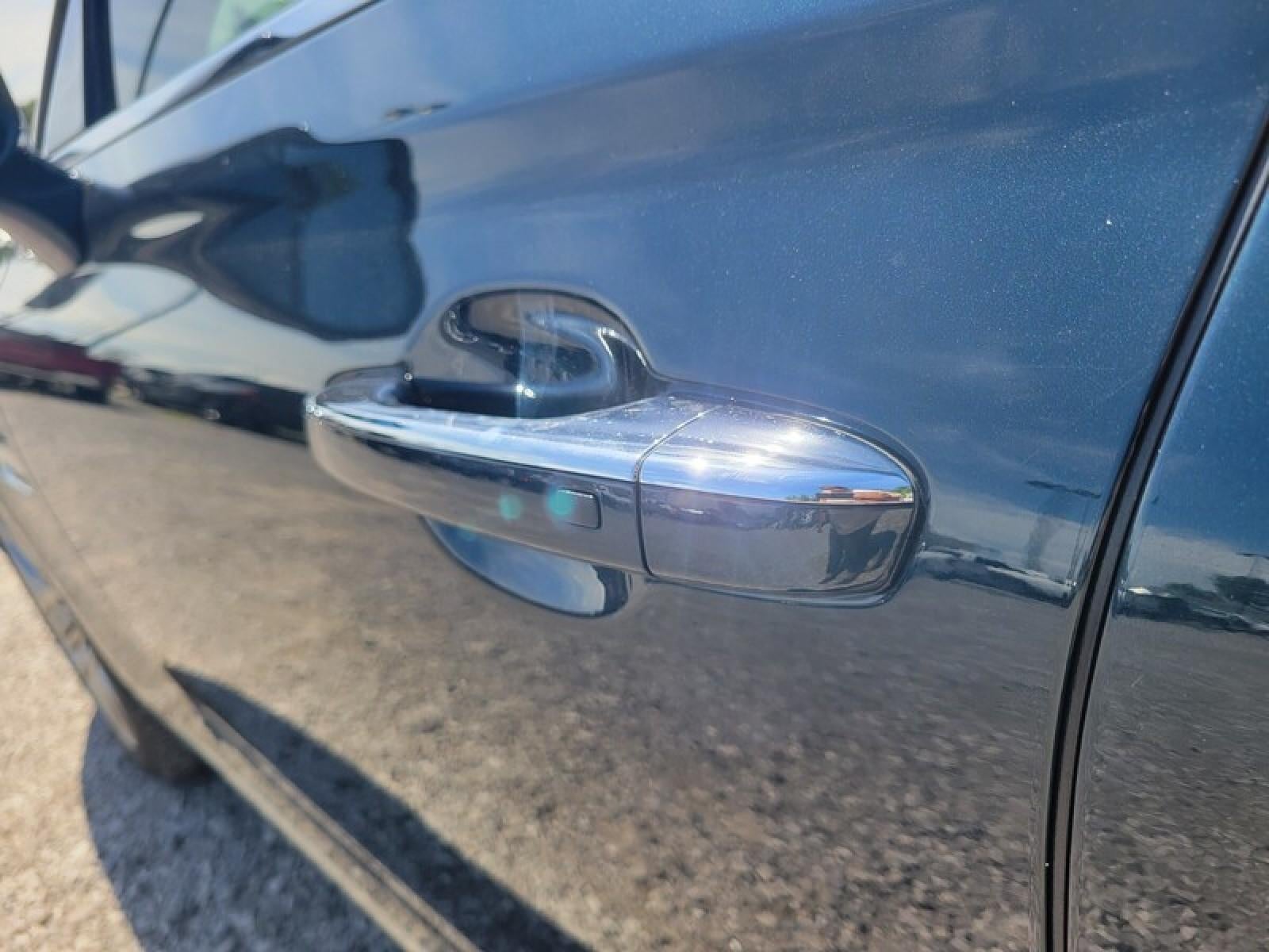 2022 Genesis G90 3.3T Premium