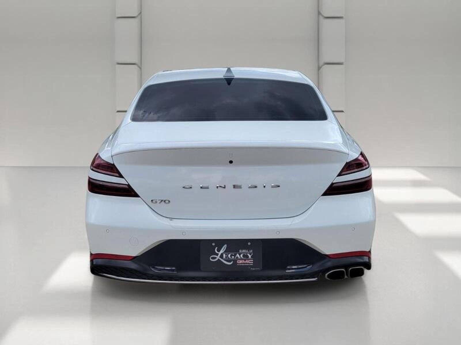 2023 Genesis G70 2.0T
