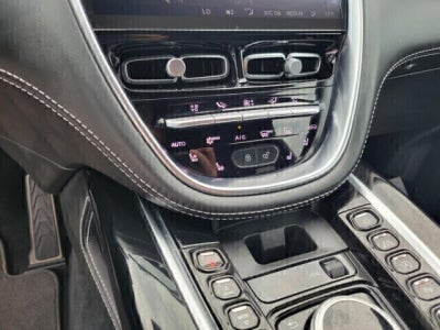 2021 Aston Martin DBX Base