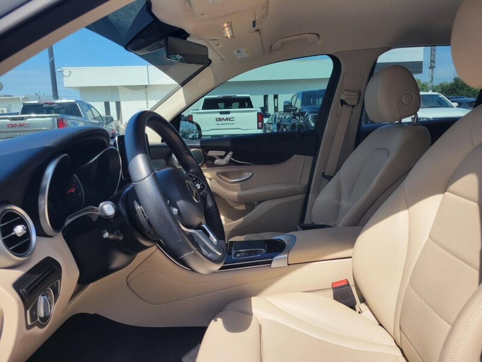 2021 Mercedes-Benz GLC GLC 300