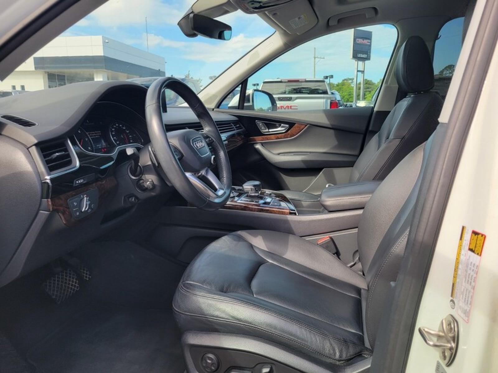 2018 Audi Q7 Premium Plus
