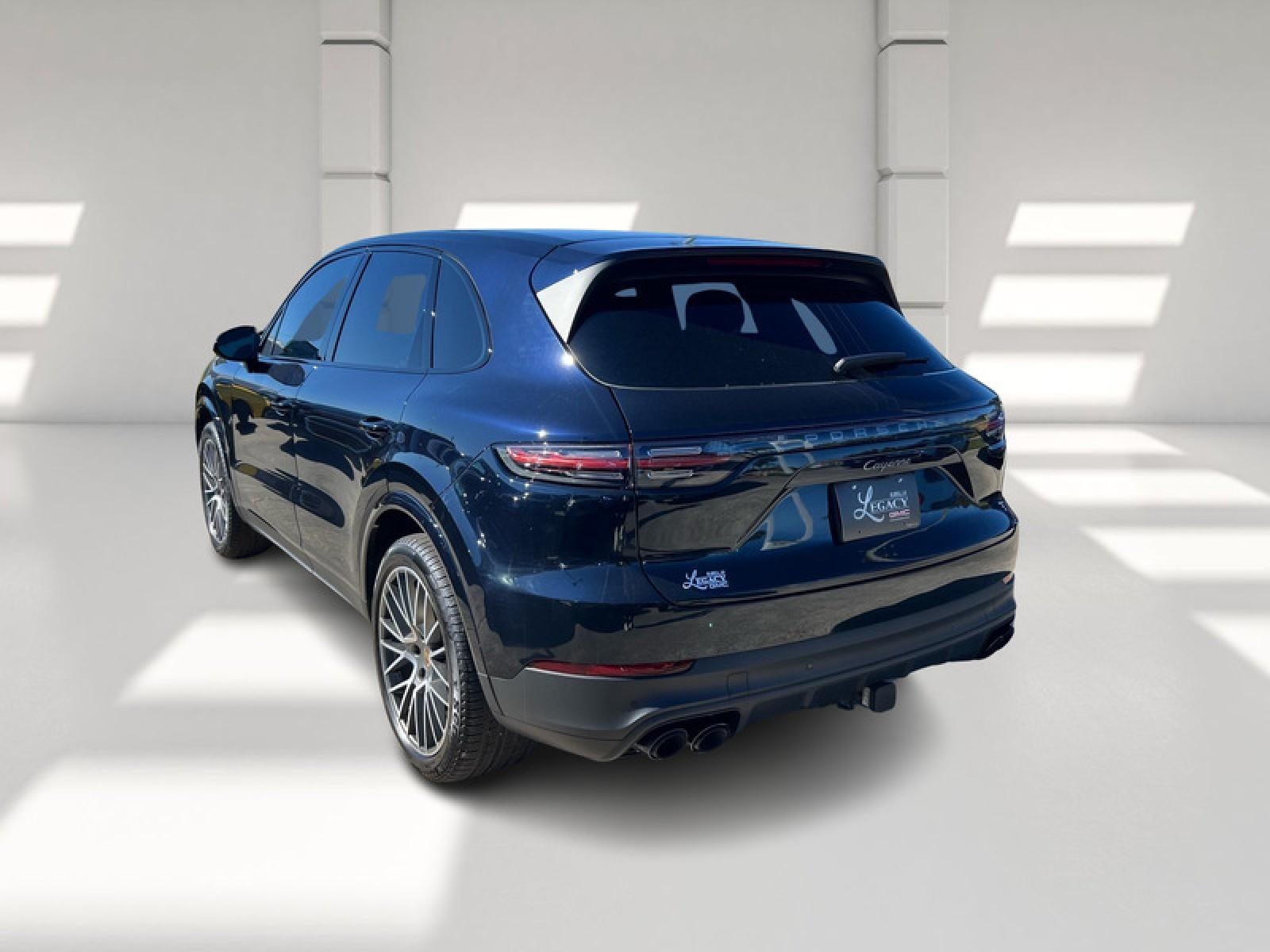 2023 Porsche Cayenne Base