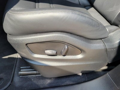 2025 Porsche Cayenne Base